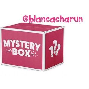 8 items Mystery Box